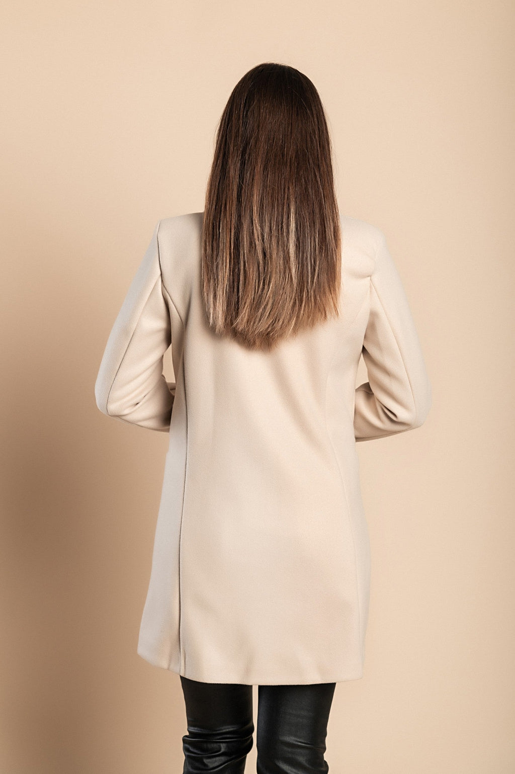 Elegant coat with one button, beige