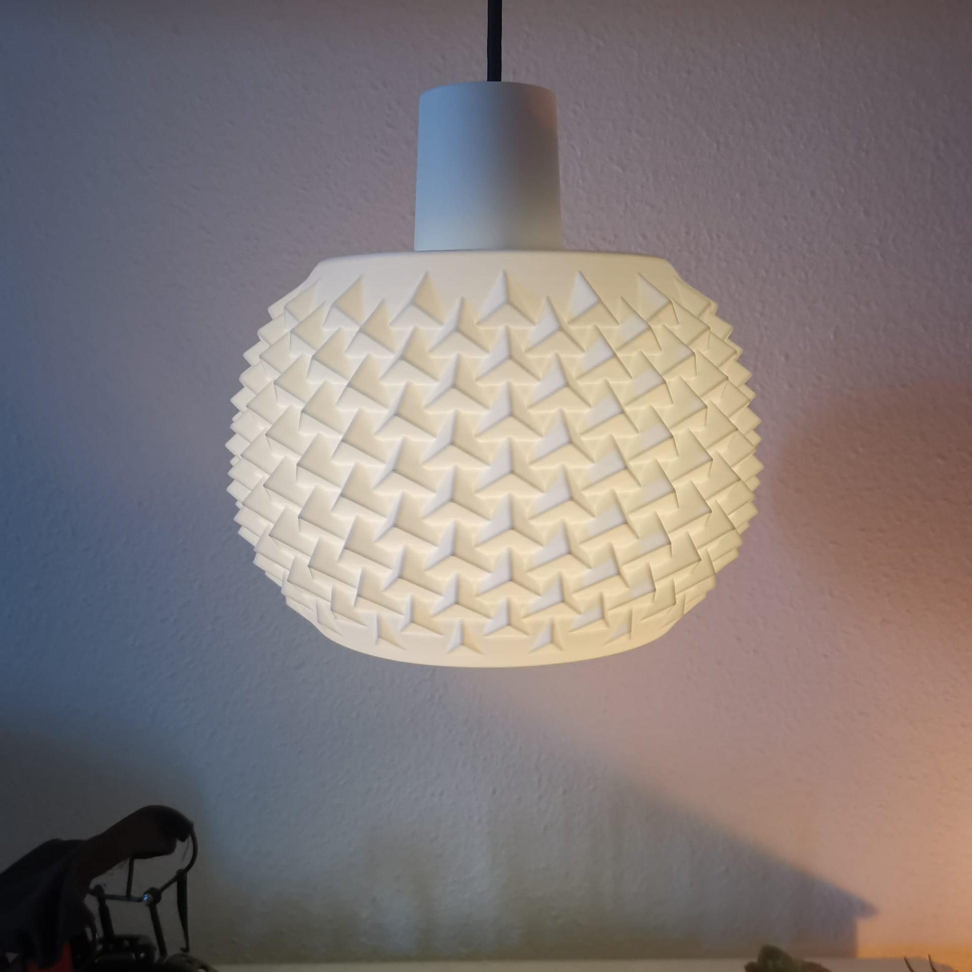 Lumos Crown Pendant Lamp